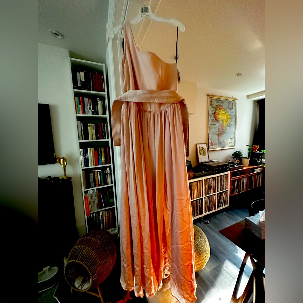 VERA WANG Bridesmaid / Wedding Dress